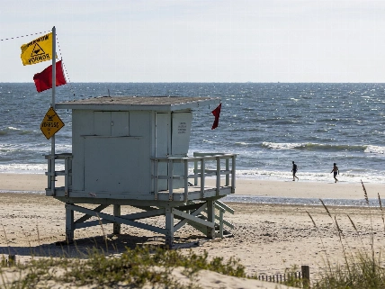 Jersey Shore Beaches Limit Swimming as Lifeguard Staff Shrinks Farmington Voice