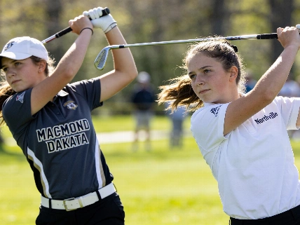 Five Metro Detroit Golfers Set Sights on State Titles in 2026 Farmington Voice